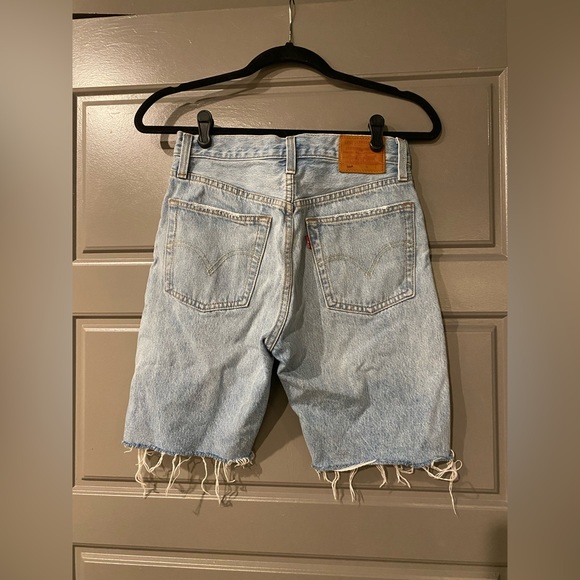 Levi’s 50 Slouch Short Size 25 - Picture 12 of 16